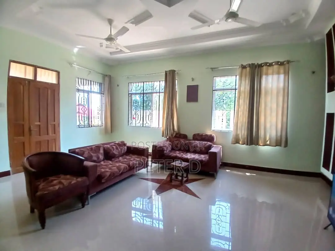 3bdrm House in Mbezi for sale in Mbezi