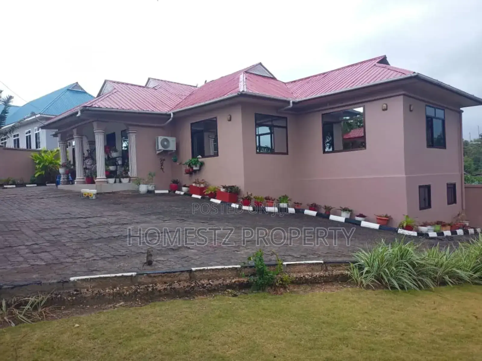4bdrm House in Kimara Temboni, Kinondoni for sale in Kinondoni