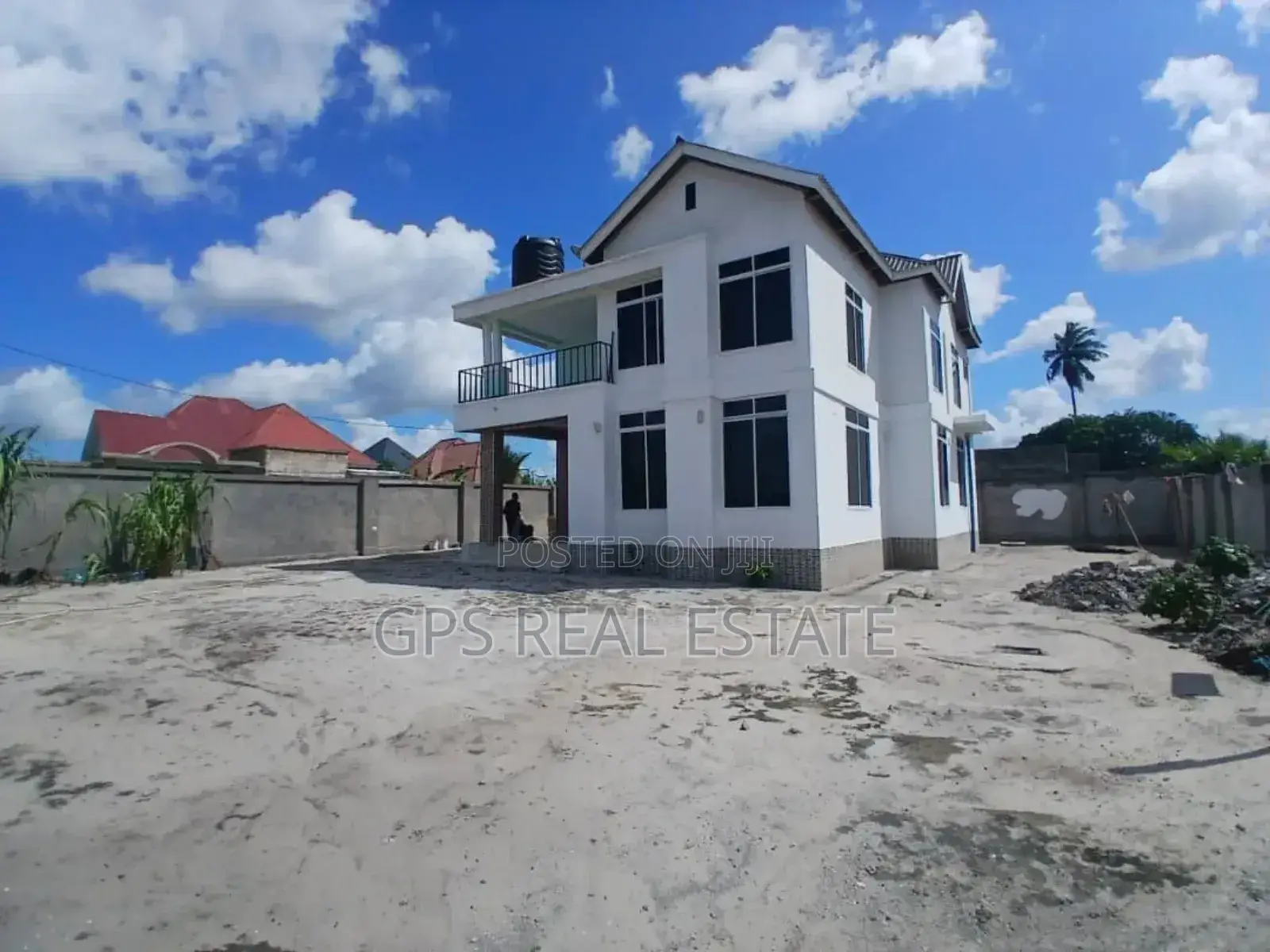 5bdrm House in Kibada Mwela, Kigamboni for sale in Kigamboni