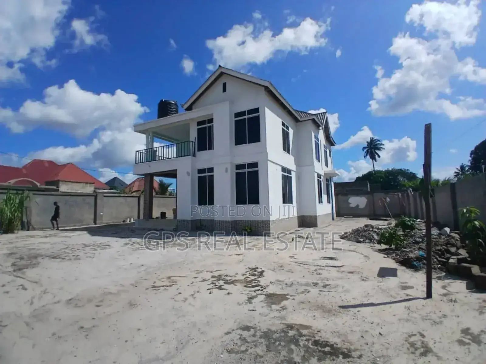 5bdrm House in Kibada Mwela, Kigamboni for sale in Kigamboni