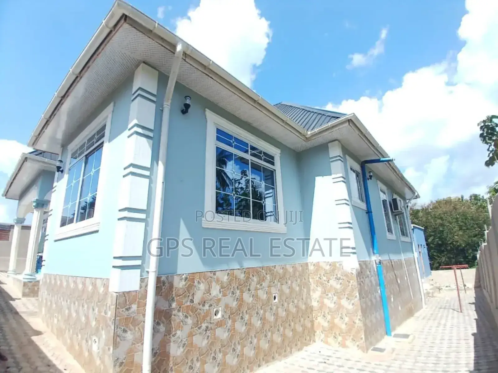 3bdrm House in Mbezi Mwisho Makabe, Kinondoni for sale in Kinondoni