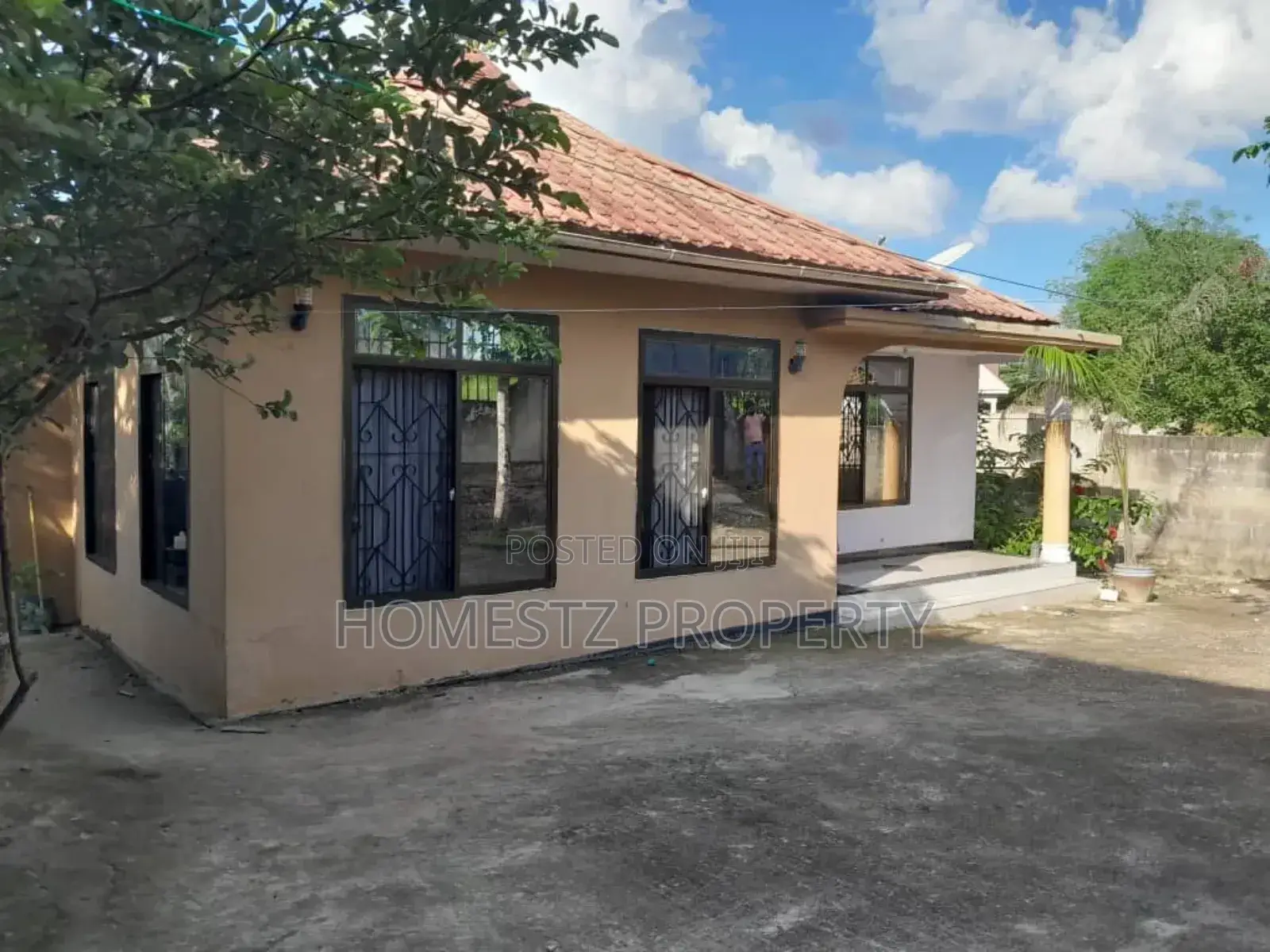 3bdrm House in Goba Mageti, Kinondoni for sale in Kinondoni