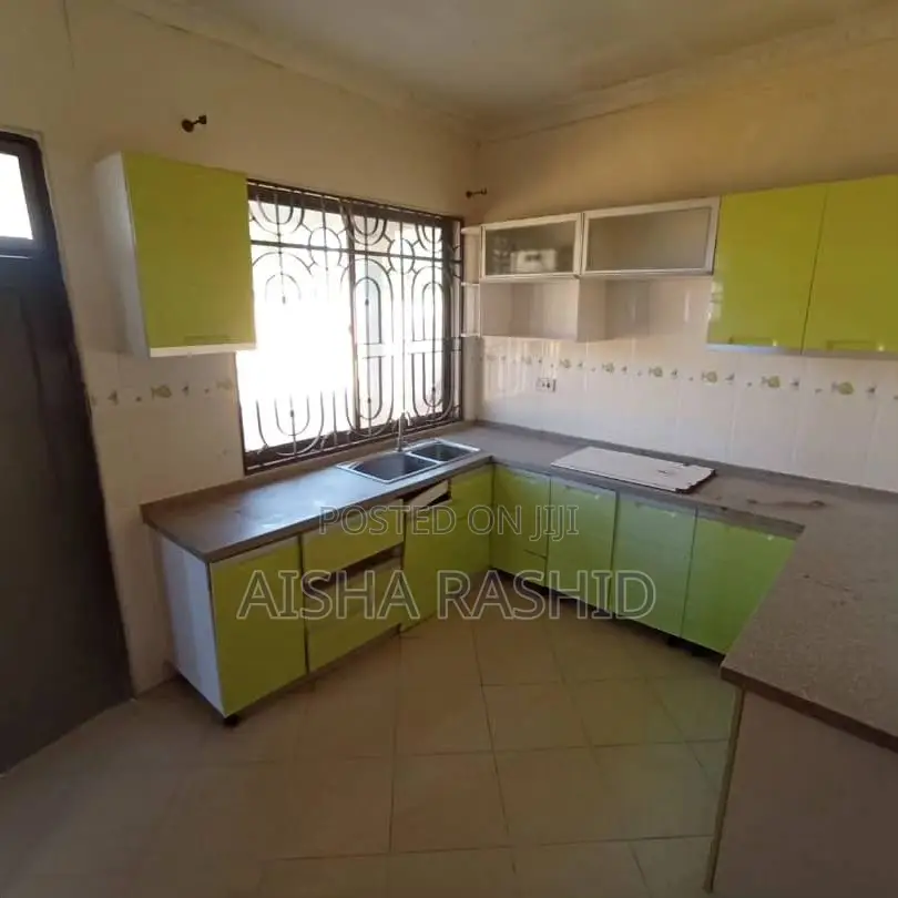 4bdrm House in Mbezi for rent in Mbezi