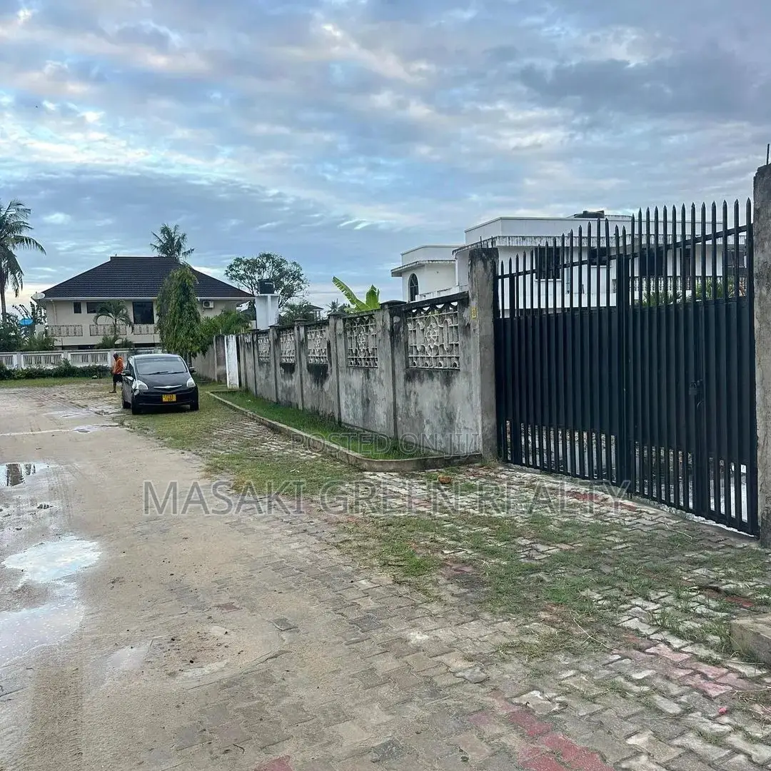 Plot for Sale at MBEZI BEACH Shoppers in Kinondoni