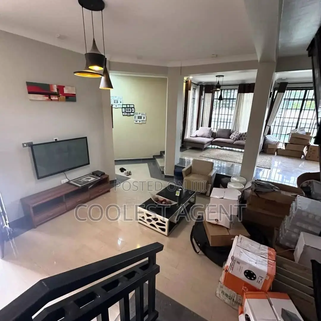Furnished 4bdrm Duplex in Mbezibeach, Kinondoni for rent in Kinondoni