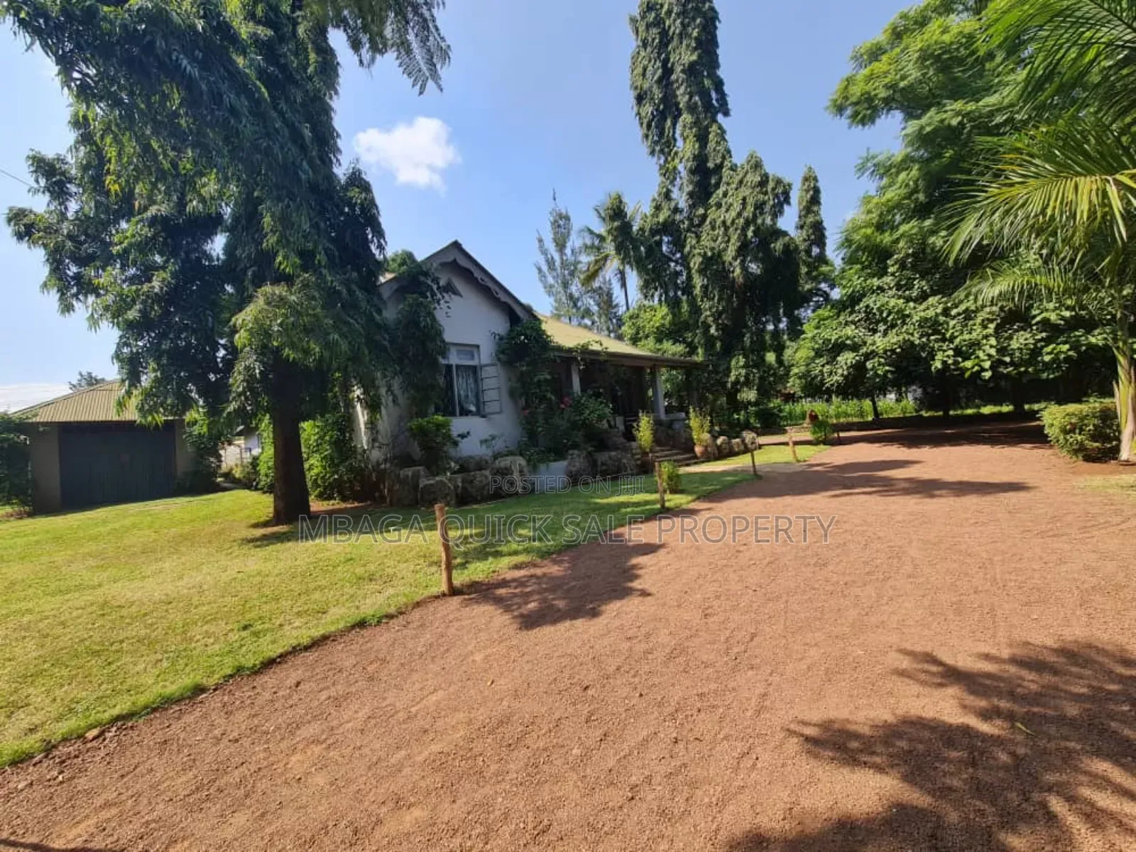 6bdrm Apartment in Snant, Moshi Urban for sale in Moshi Urban