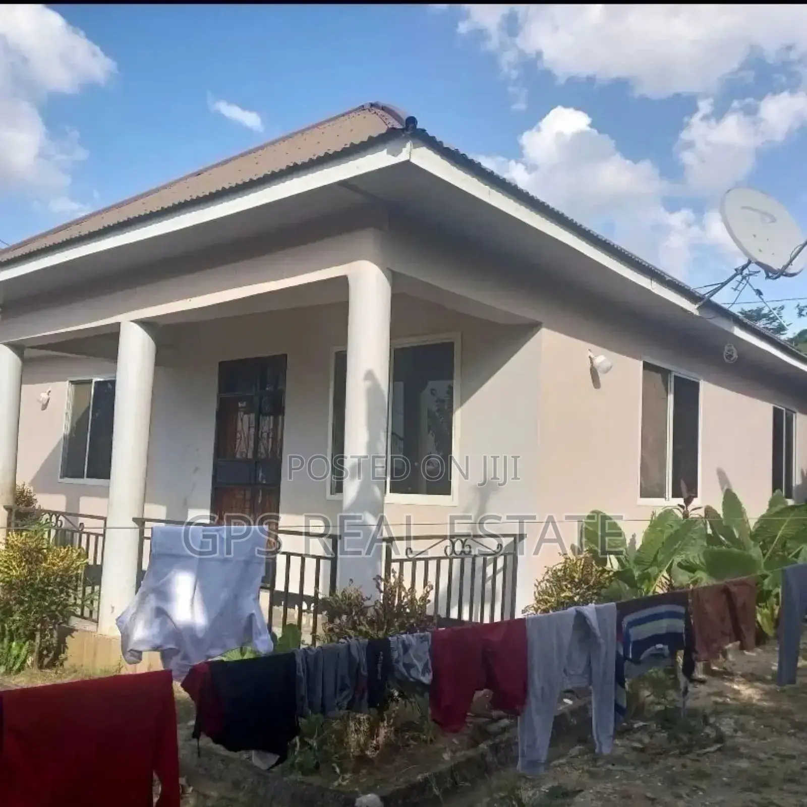 3bdrm House in Kilimahewa, Kinondoni for sale in Kinondoni
