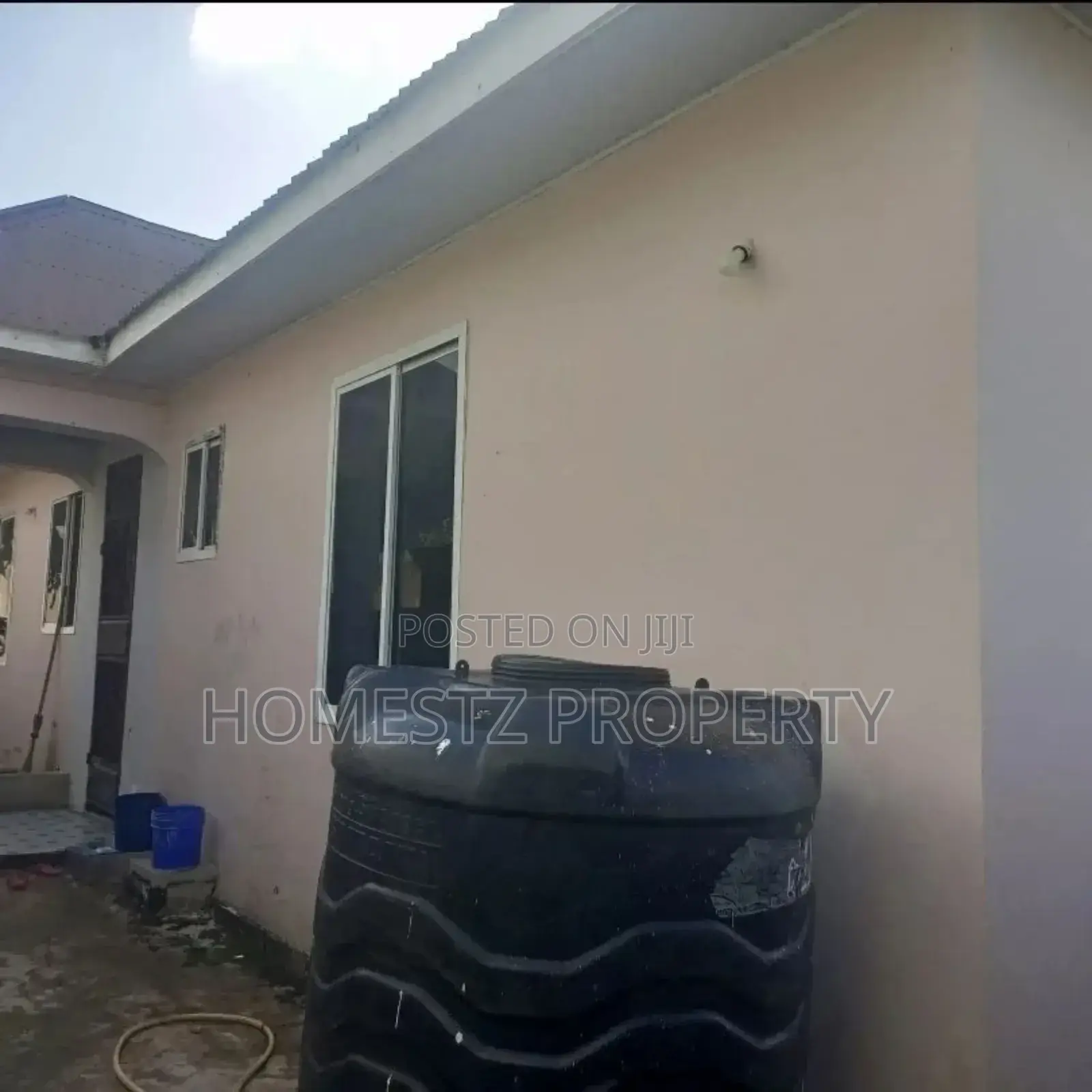 3bdrm House in Kilimahewa, Kinondoni for sale in Kinondoni