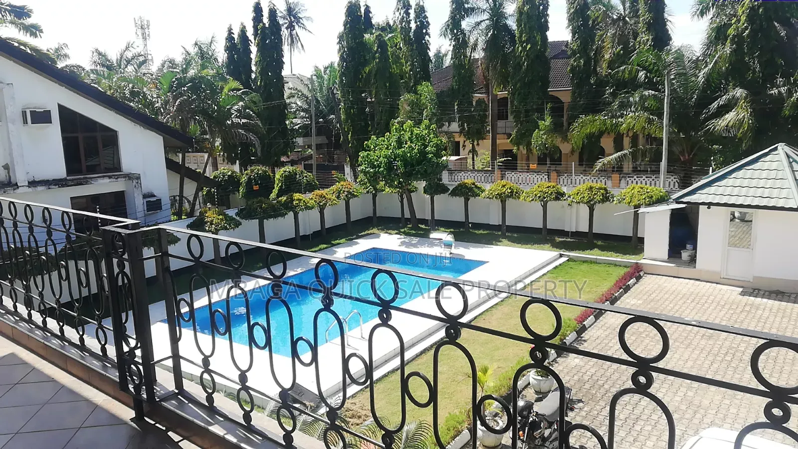 Furnished 6bdrm House in Mikocheni Rose for rent in Mikocheni