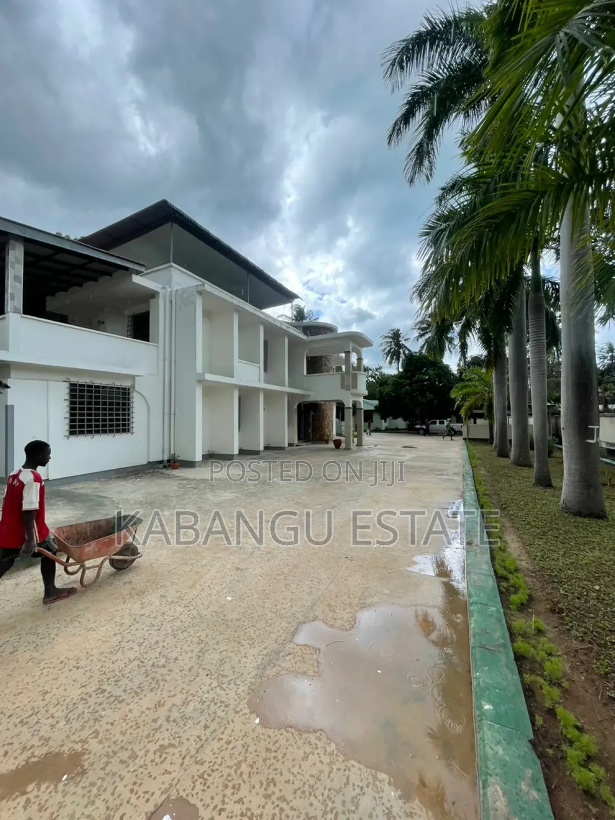 5bdrm Bungalow in Mikocheni, Kinondoni for rent in Kinondoni