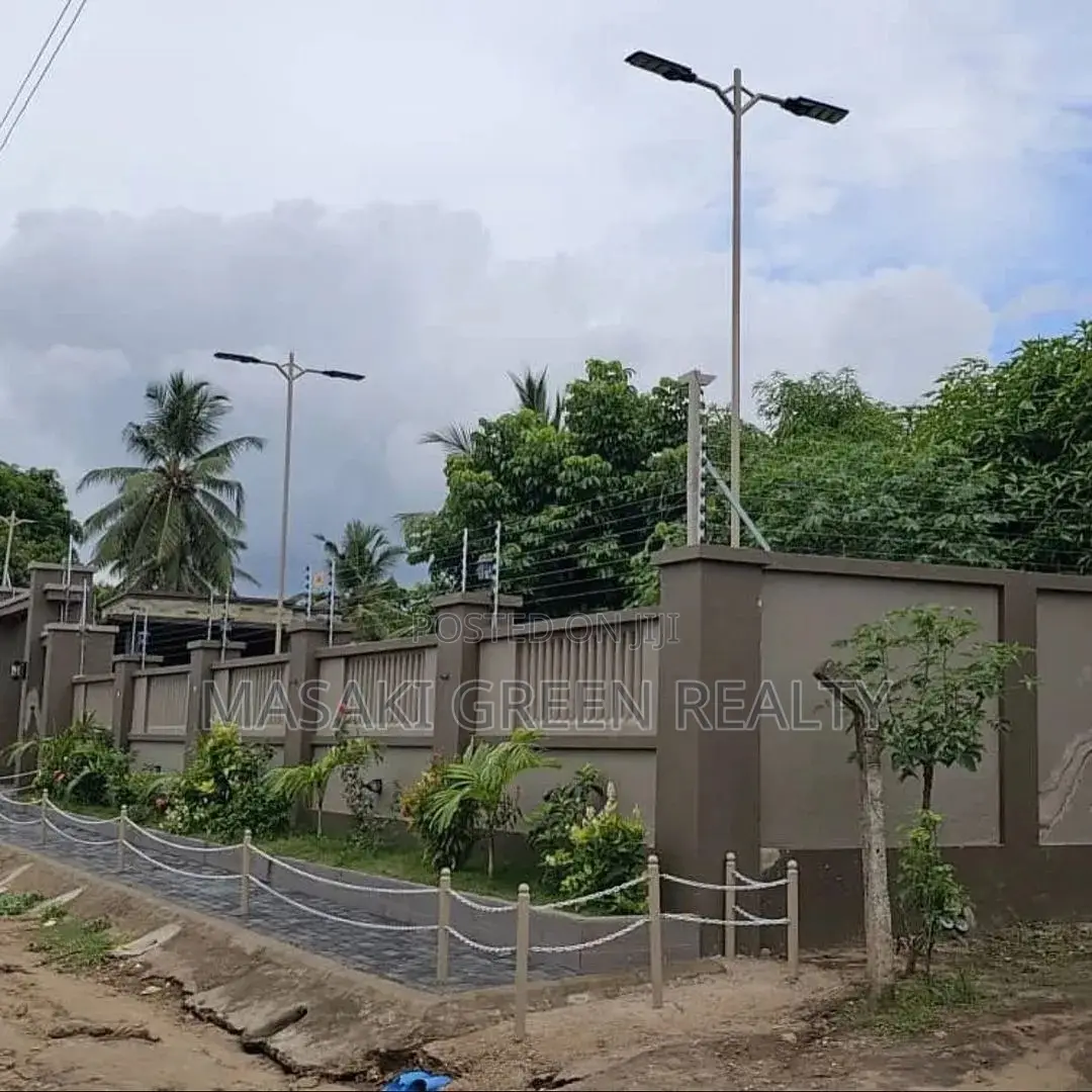 3bdrm House in Madale Estate, Kinondoni for sale in Kinondoni