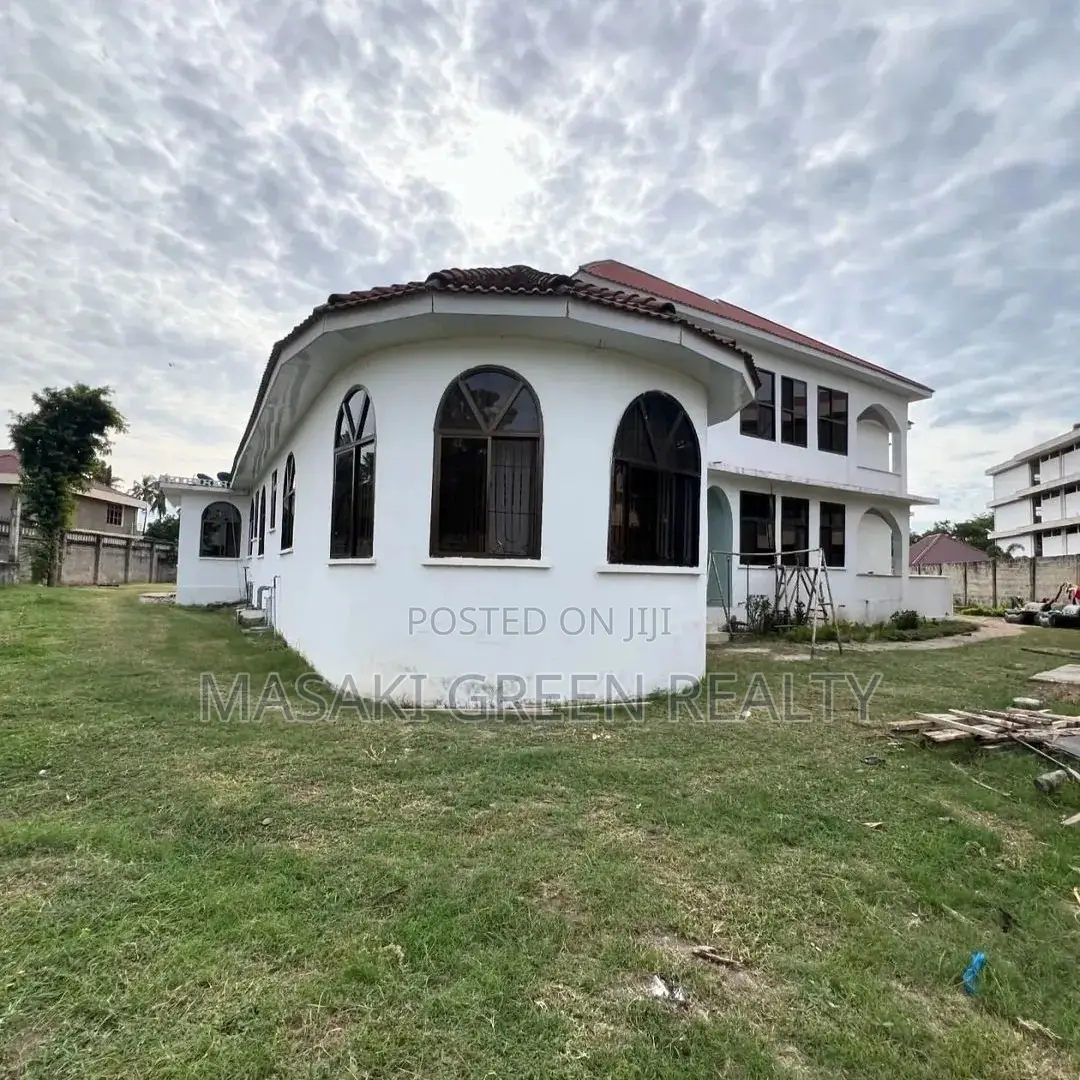 4bdrm House in Bahari Beach Estate, Kinondoni for sale in Kinondoni