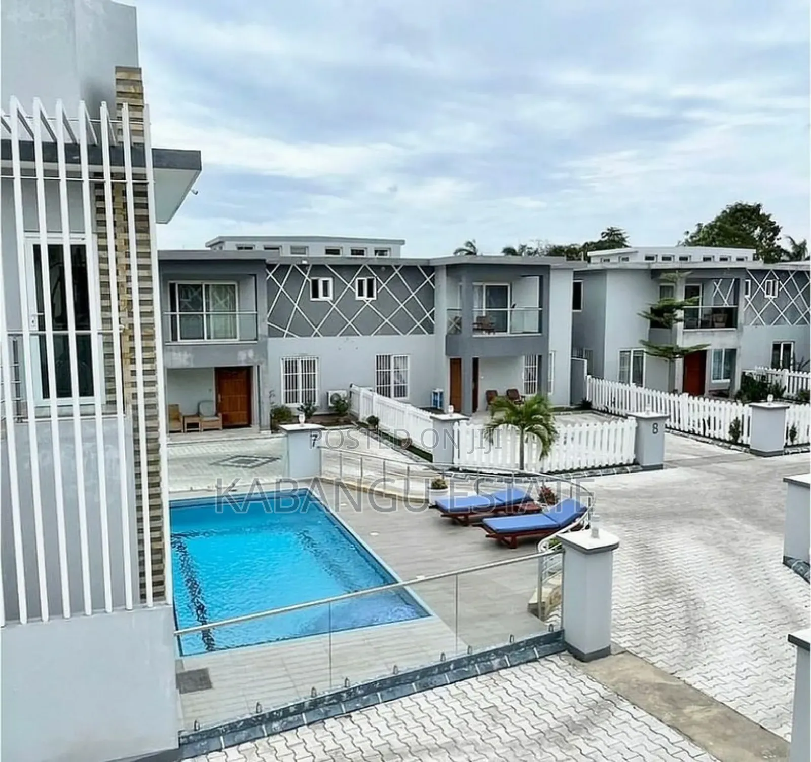 Furnished 4bdrm Villa in Oysterbay, Kinondoni for rent in Kinondoni