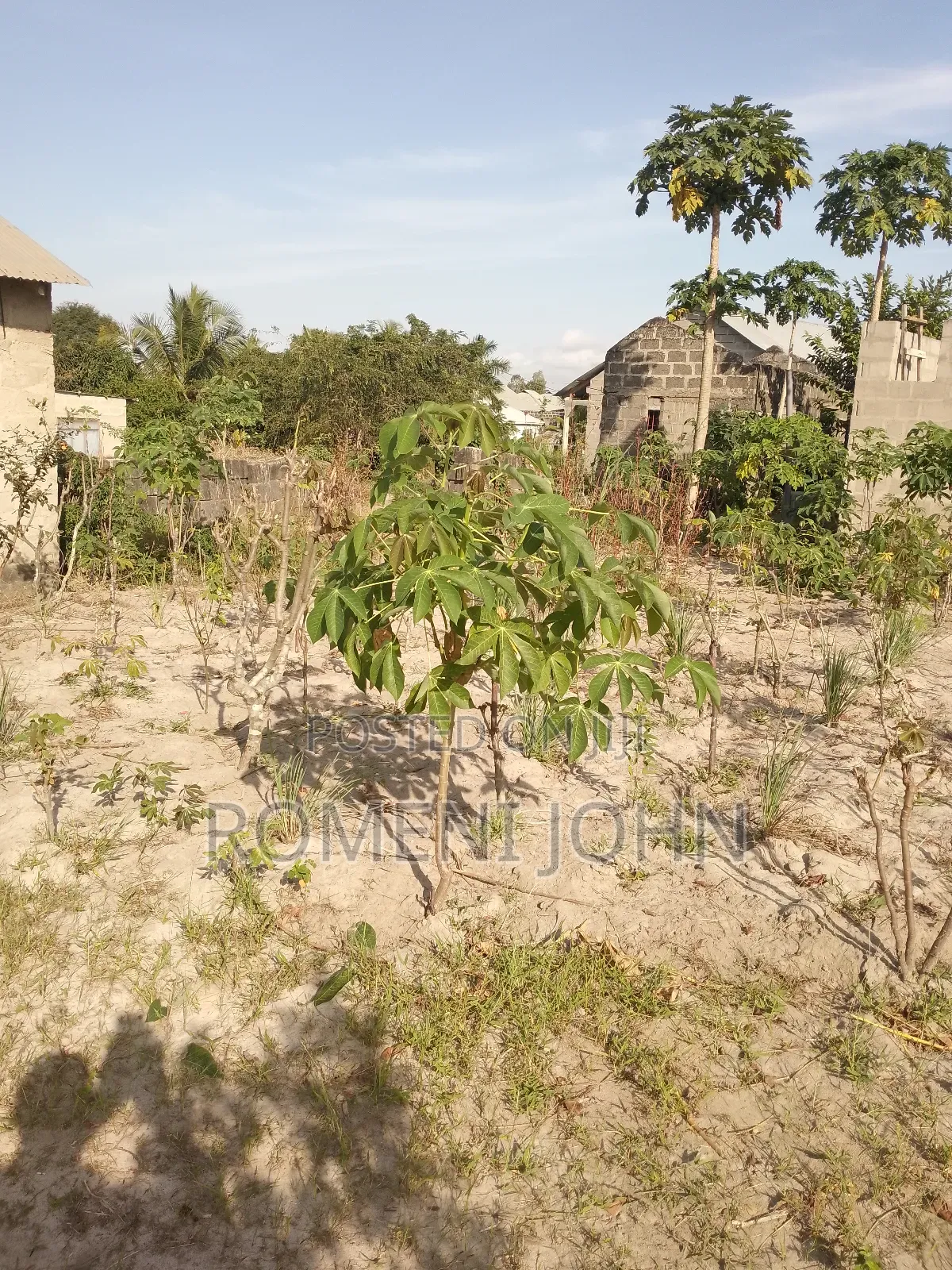 Kiwanja Sqmita 300 Kinauzwa Milioni 3.7 Ukonga Bombambili. in Ilala