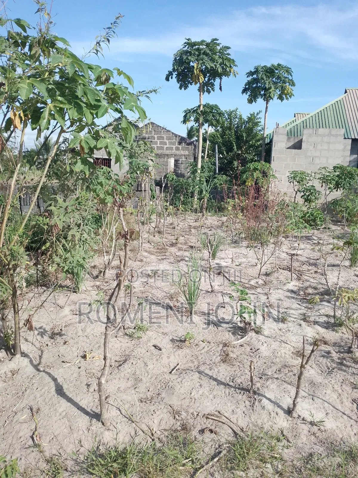 Kiwanja Sqmita 300 Kinauzwa Milioni 3.7 Ukonga Bombambili. in Ilala