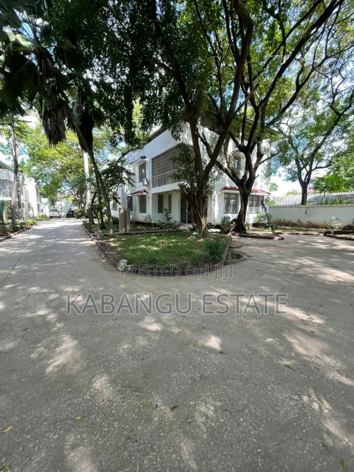 Furnished 4bdrm Villa in Masaki, Kinondoni for rent in Kinondoni