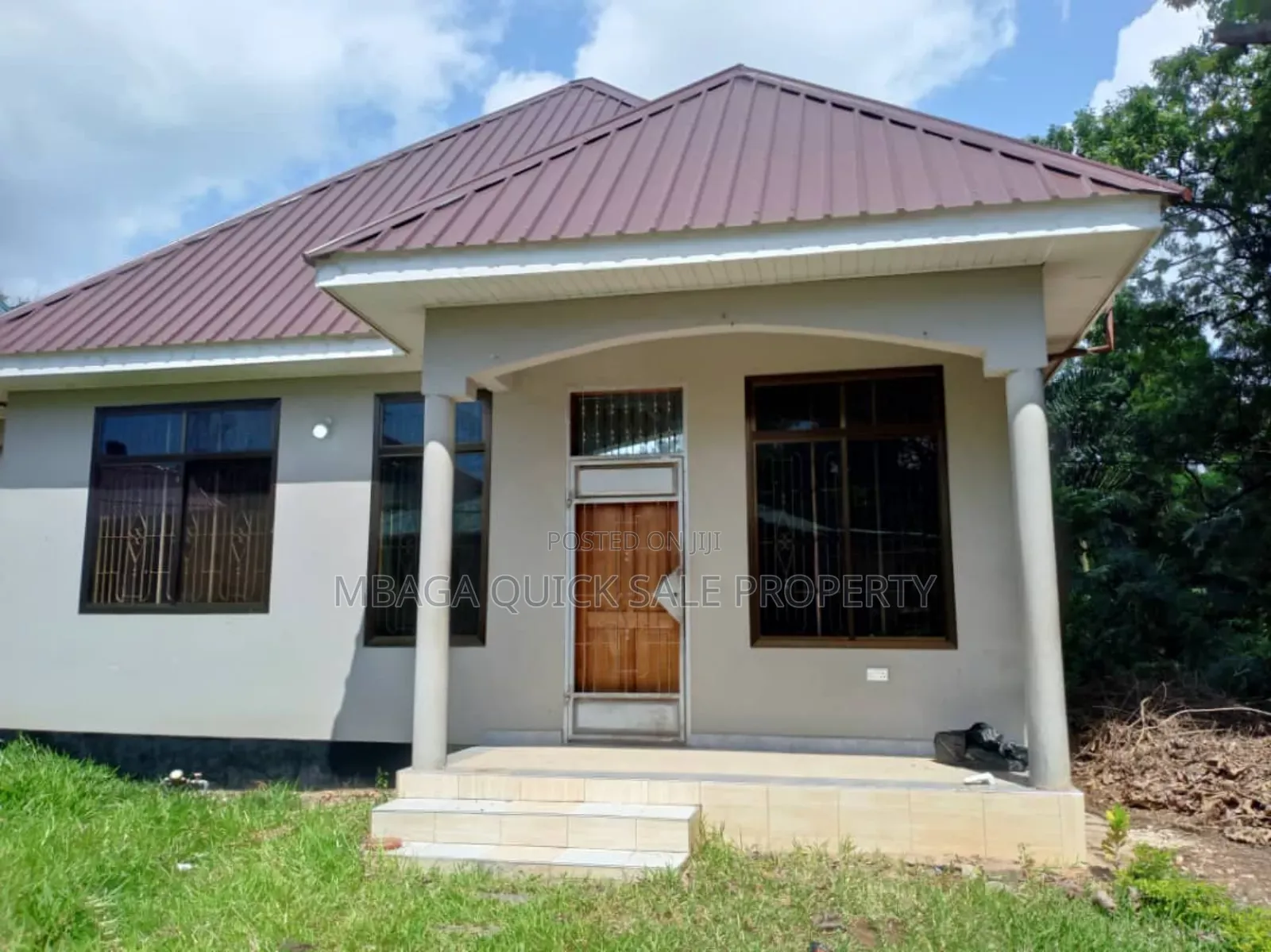 2bdrm Apartment in Leaders, Kiomoni for rent in Kiomoni