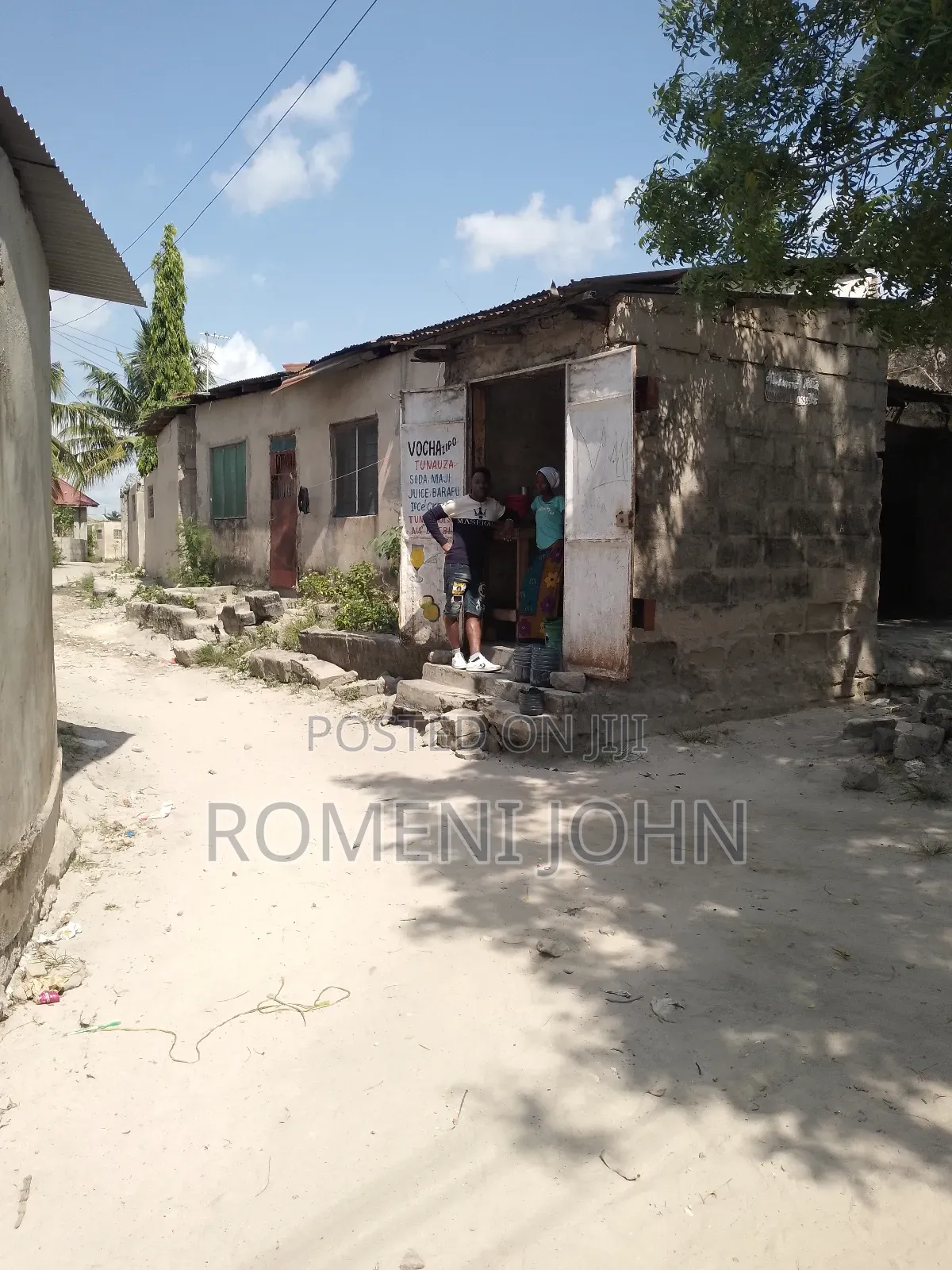 8bdrm Apartment in Tanzania Daresalaam, Ilala for sale in Ilala