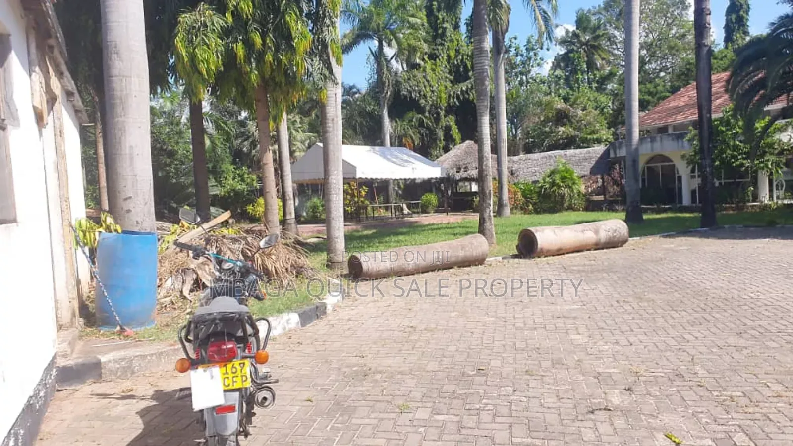 13bdrm House in Avocado, Mikocheni for rent in Mikocheni