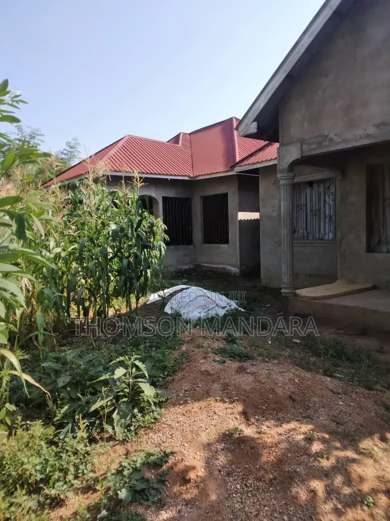 6bdrm House in 2 House At Soweto, Moshi Urban for sale in Moshi Urban