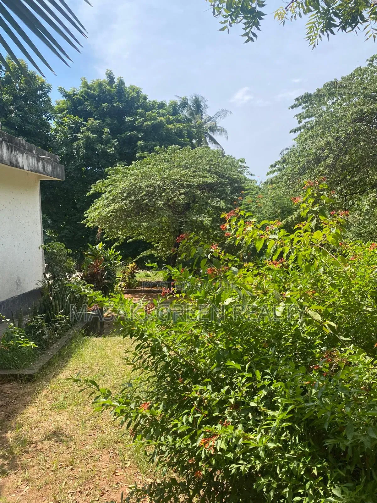 Plots for Joint Venture in Msasani