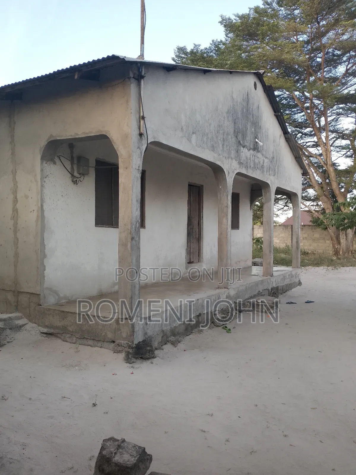5bdrm House in Tanzania Daresalaam, Ilala for sale in Ilala