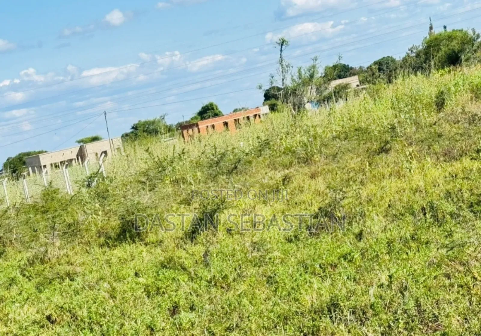 Viwanja Boma Ng'ombe Uzunguni- Hai in Moshi Rural