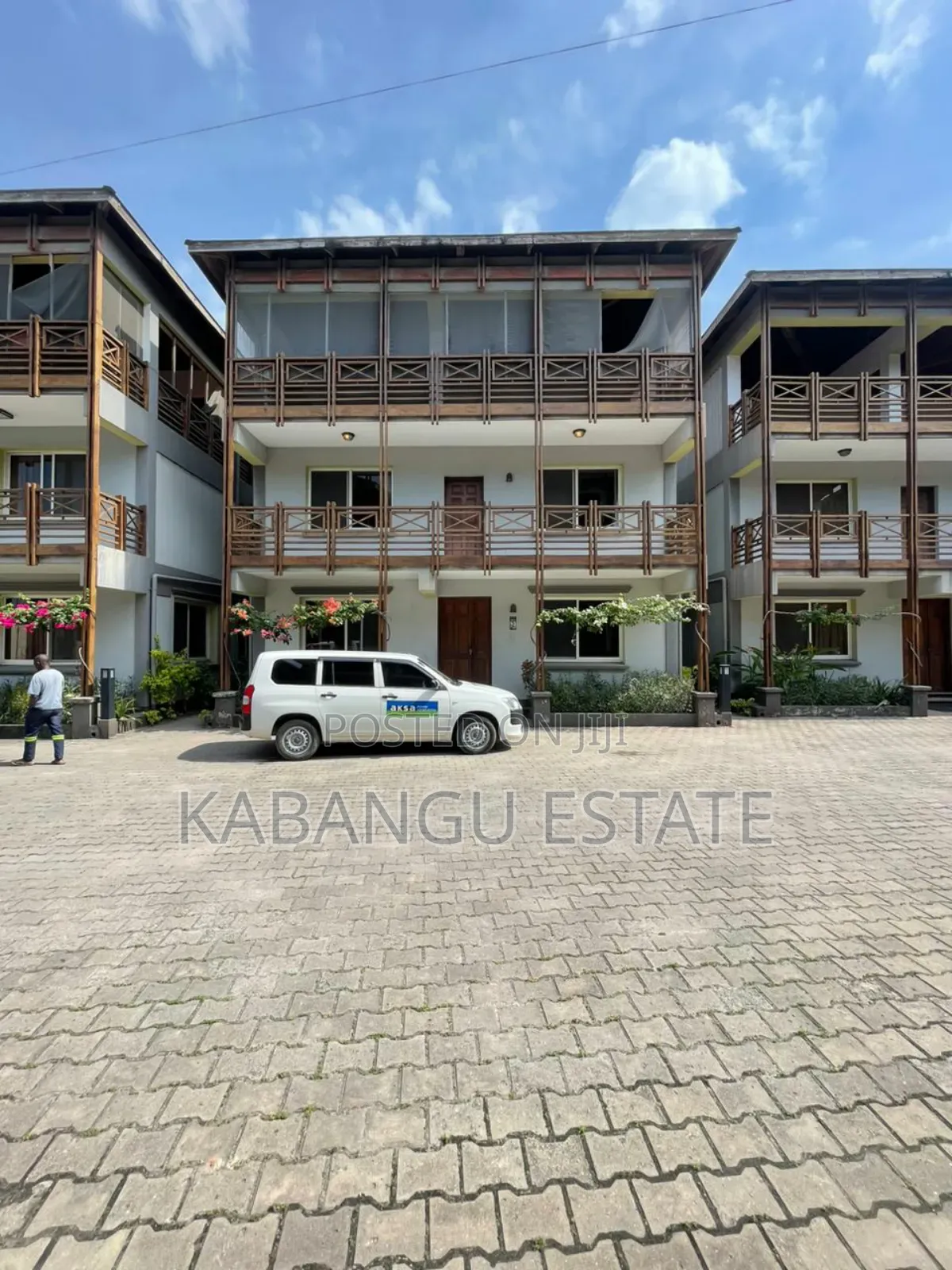 4bdrm Villa in Mikocheni for rent in Mikocheni