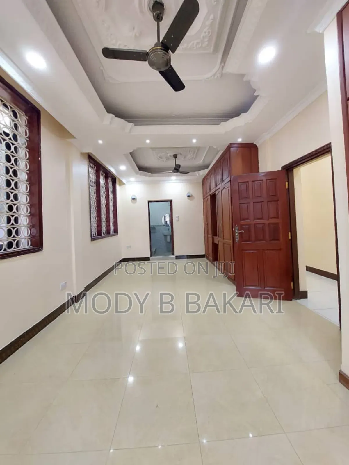 8bdrm House in Mikocheni for rent in Mikocheni