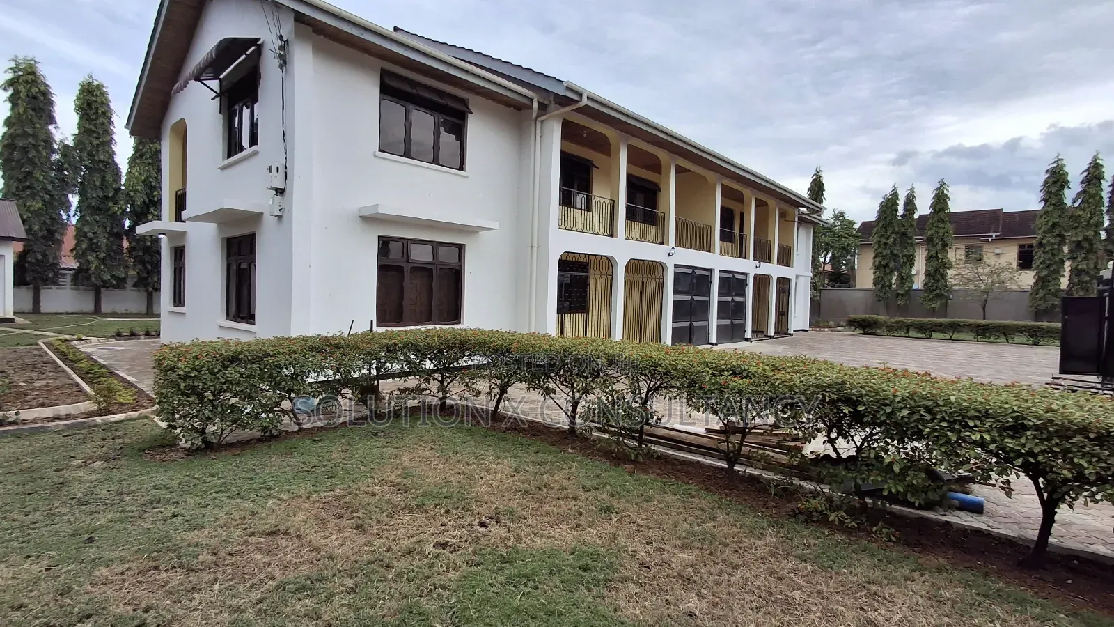 Furnished 8bdrm House in Kunduchi for rent in Kunduchi