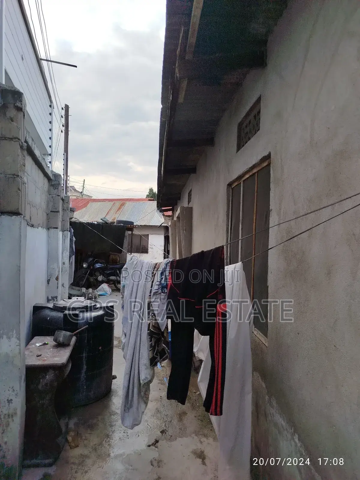 18bdrm House in Kijitonyama, Kinondoni for sale in Kinondoni