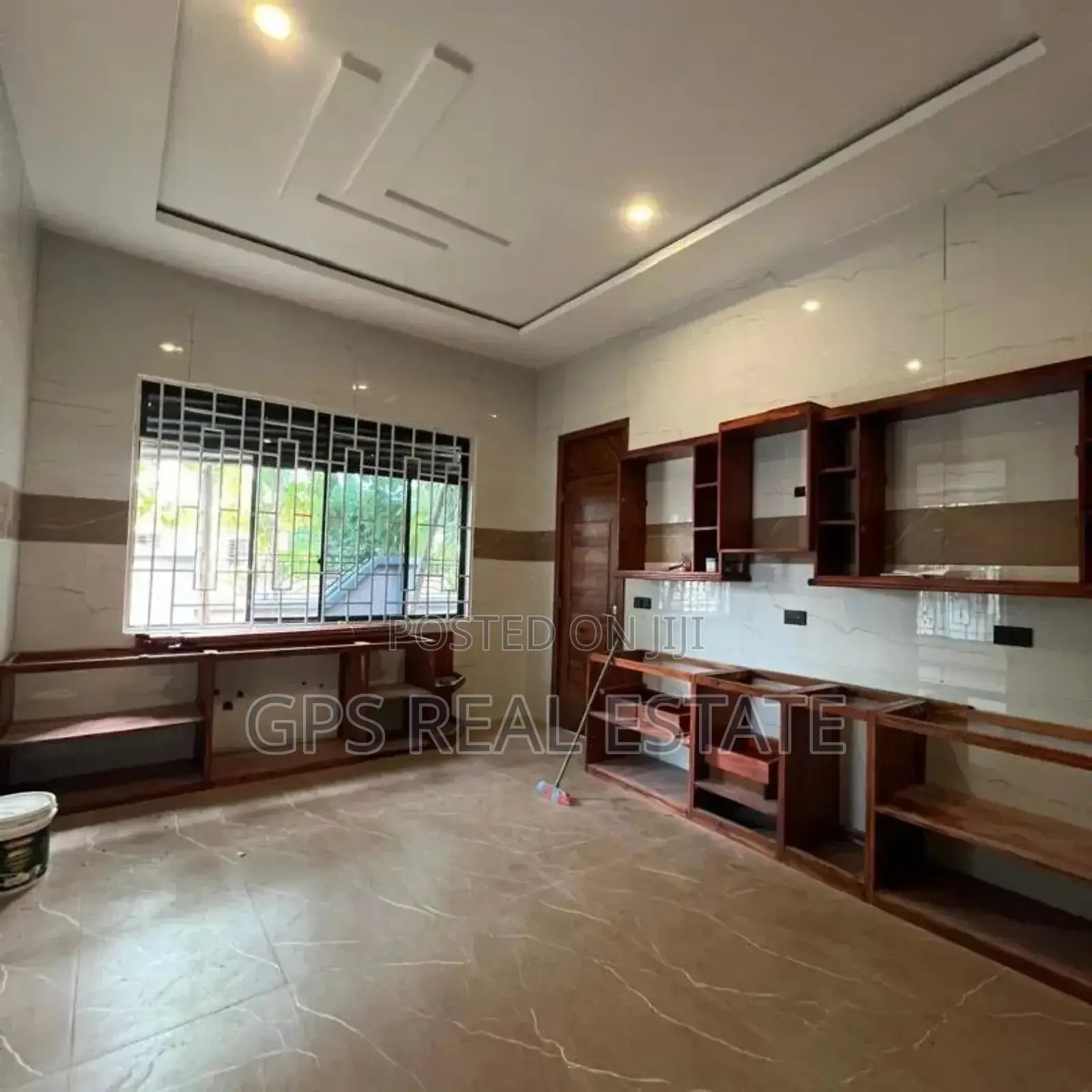 3bdrm House in Ununio, Kinondoni for sale in Kinondoni