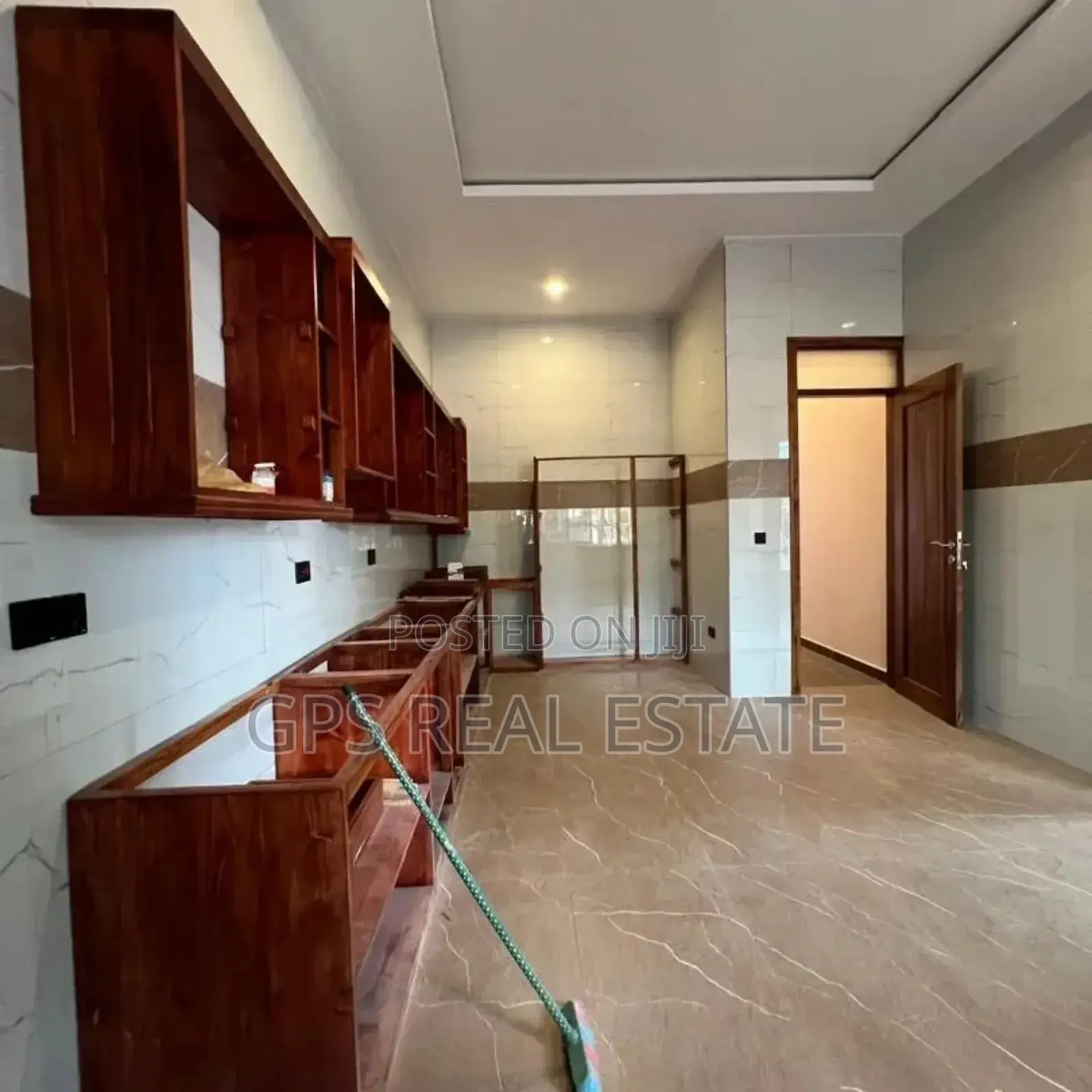 3bdrm House in Ununio, Kinondoni for sale in Kinondoni