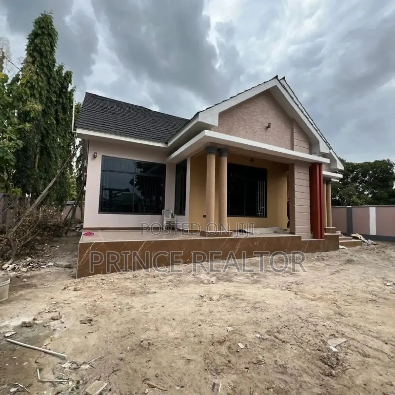 3bdrm House in Ununio, Kinondoni for sale in Kinondoni