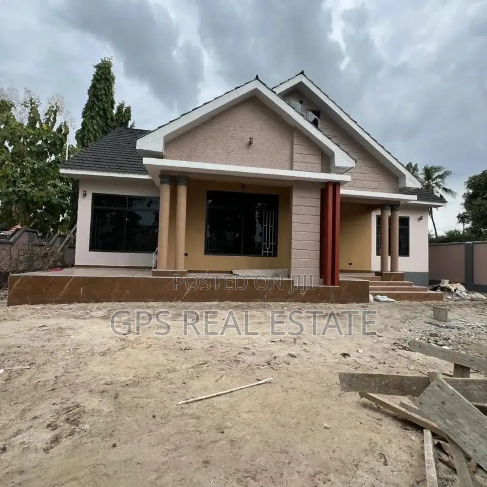 3bdrm House in Ununio, Kinondoni for sale in Kinondoni