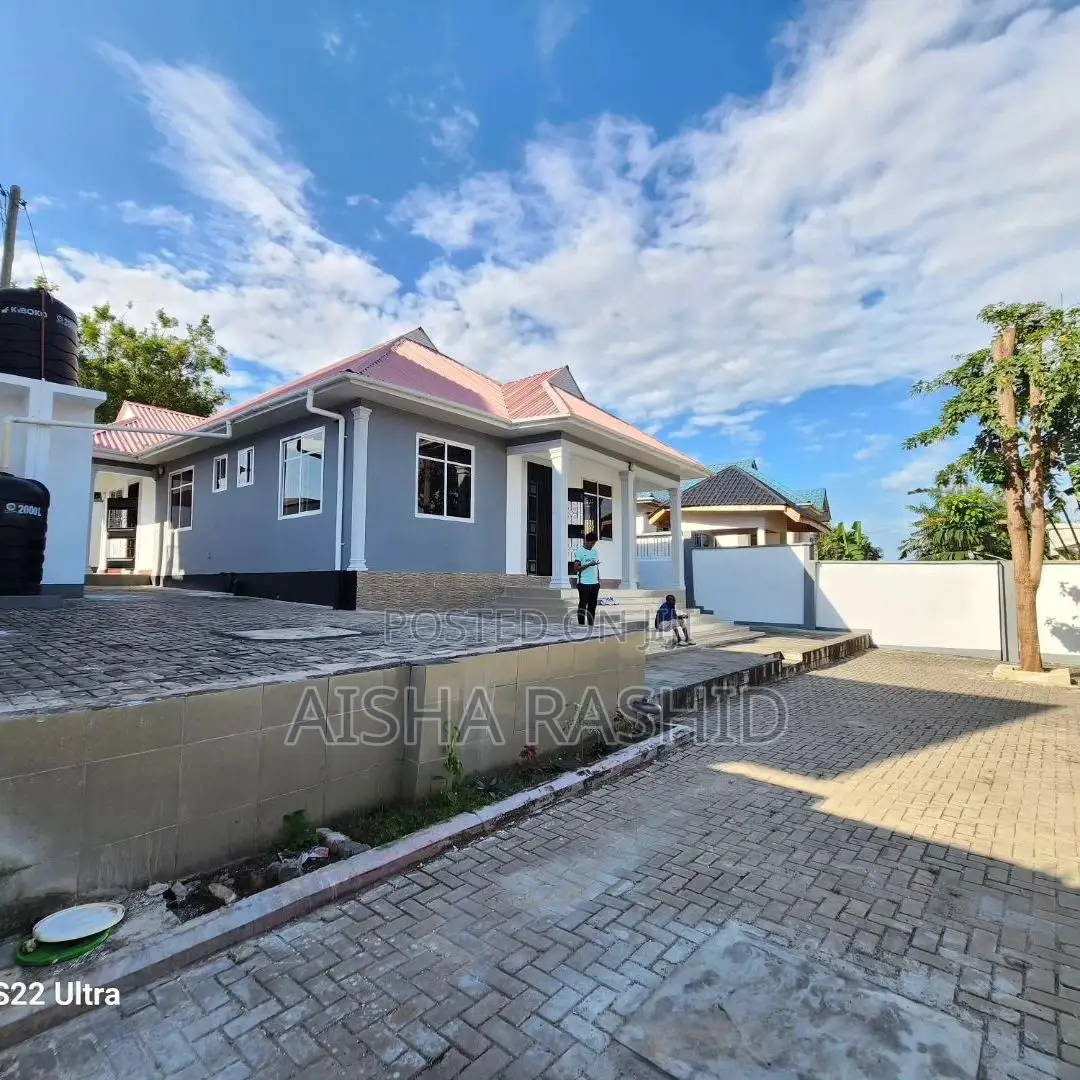 4bdrm House in Goba for sale in Goba