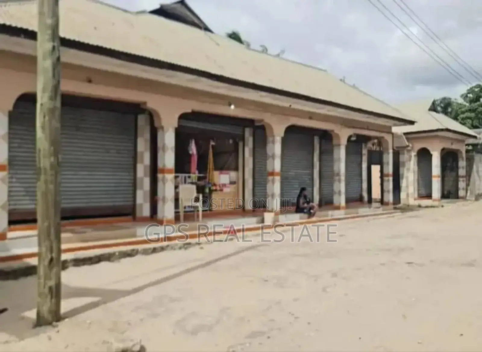 11bdrm House in Mbagala Zackiem, Temeke for sale in Temeke
