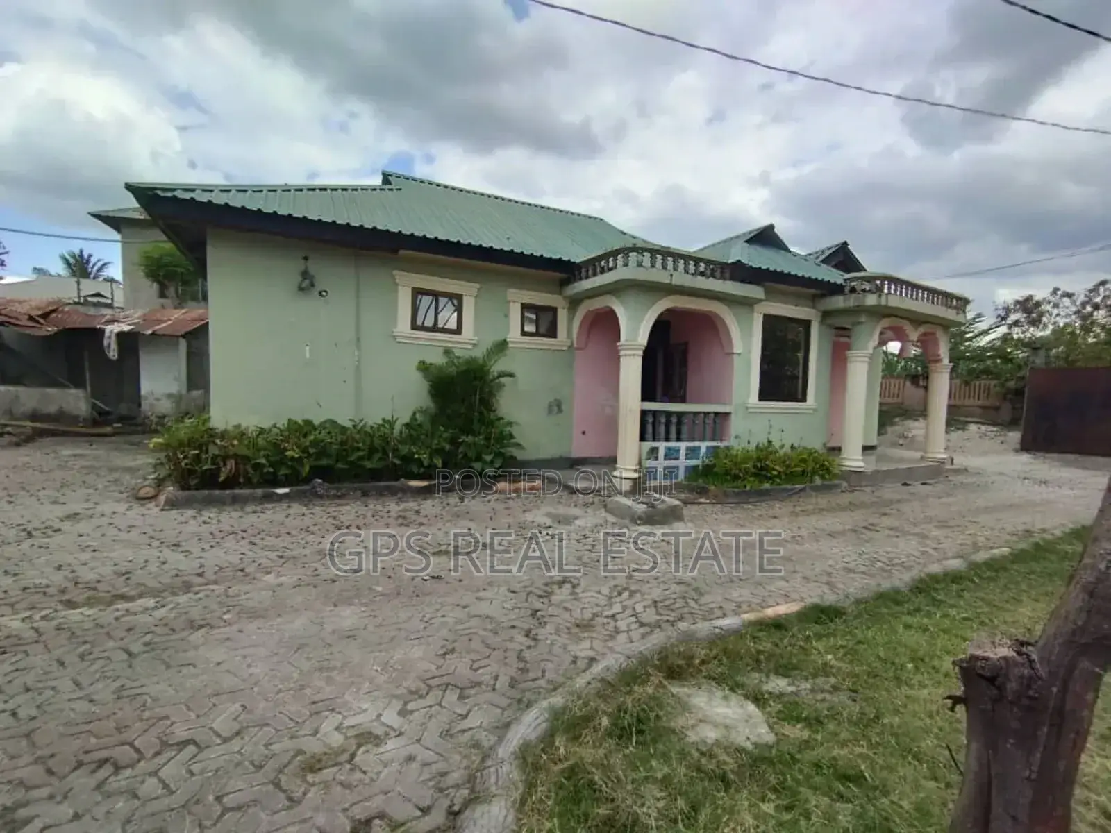 4bdrm House in Kitunda Machimbo, Kinondoni for sale in Kinondoni
