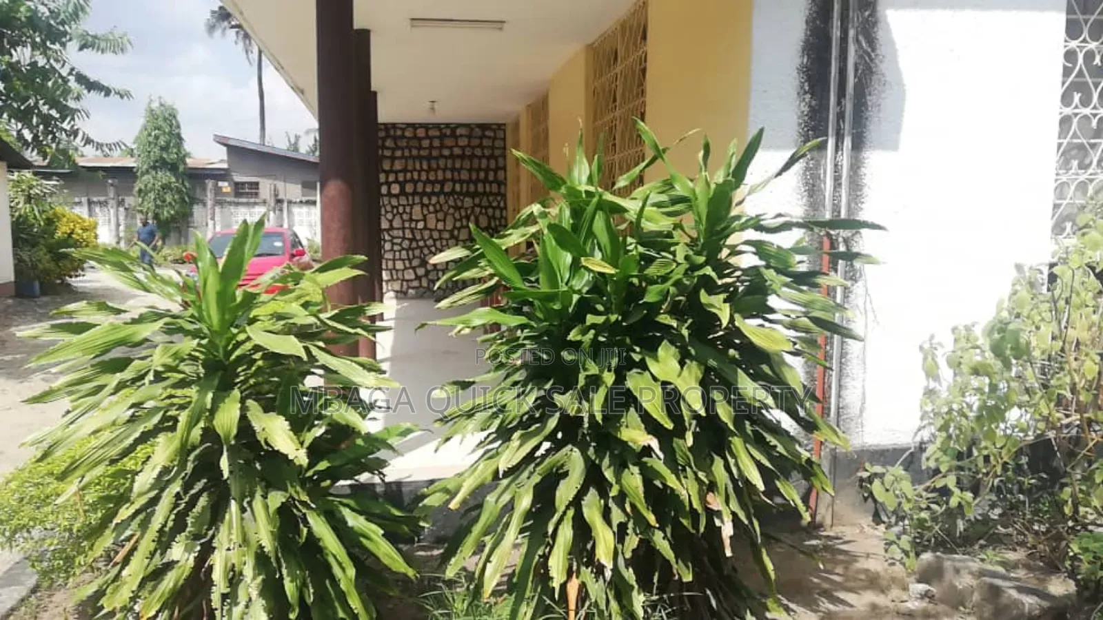 6bdrm House in Victoria, Mwananyamala for rent in Mwananyamala