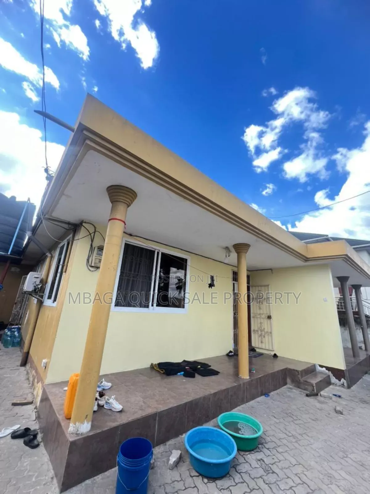 3bdrm Apartment in Kijitonyamaa Hecko for sale in Kijitonyama