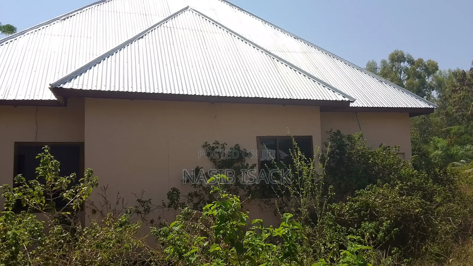 Beach Plot for Sale in Butimba