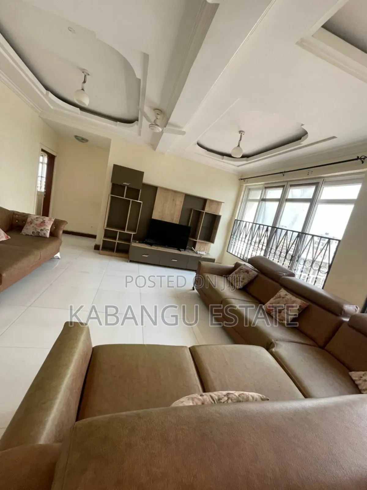 3 Bedrooms Penthouse for Rent Kariakoo in Kariakoo