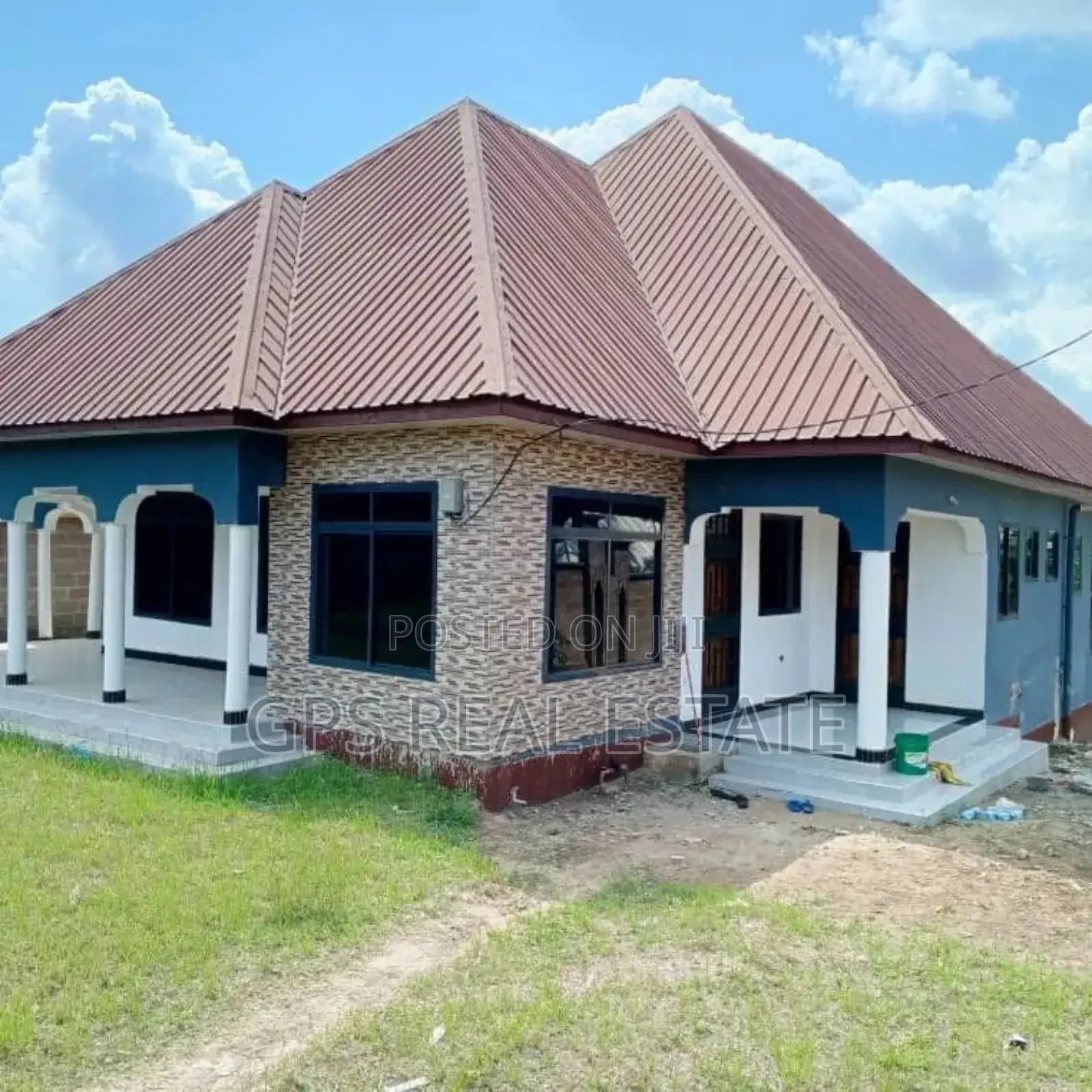 3bdrm House in Goba Mpakani, Kinondoni for sale in Kinondoni