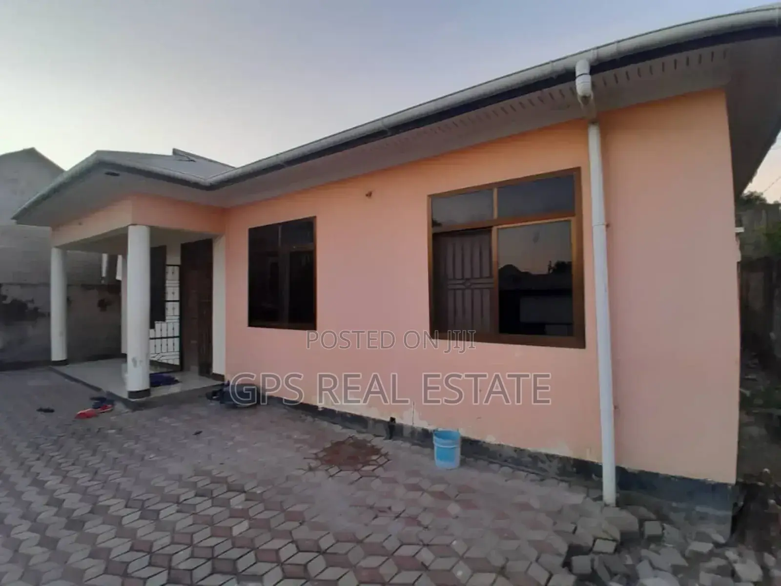 3bdrm House in Mbezi Mwisho, Kinondoni for sale in Kinondoni
