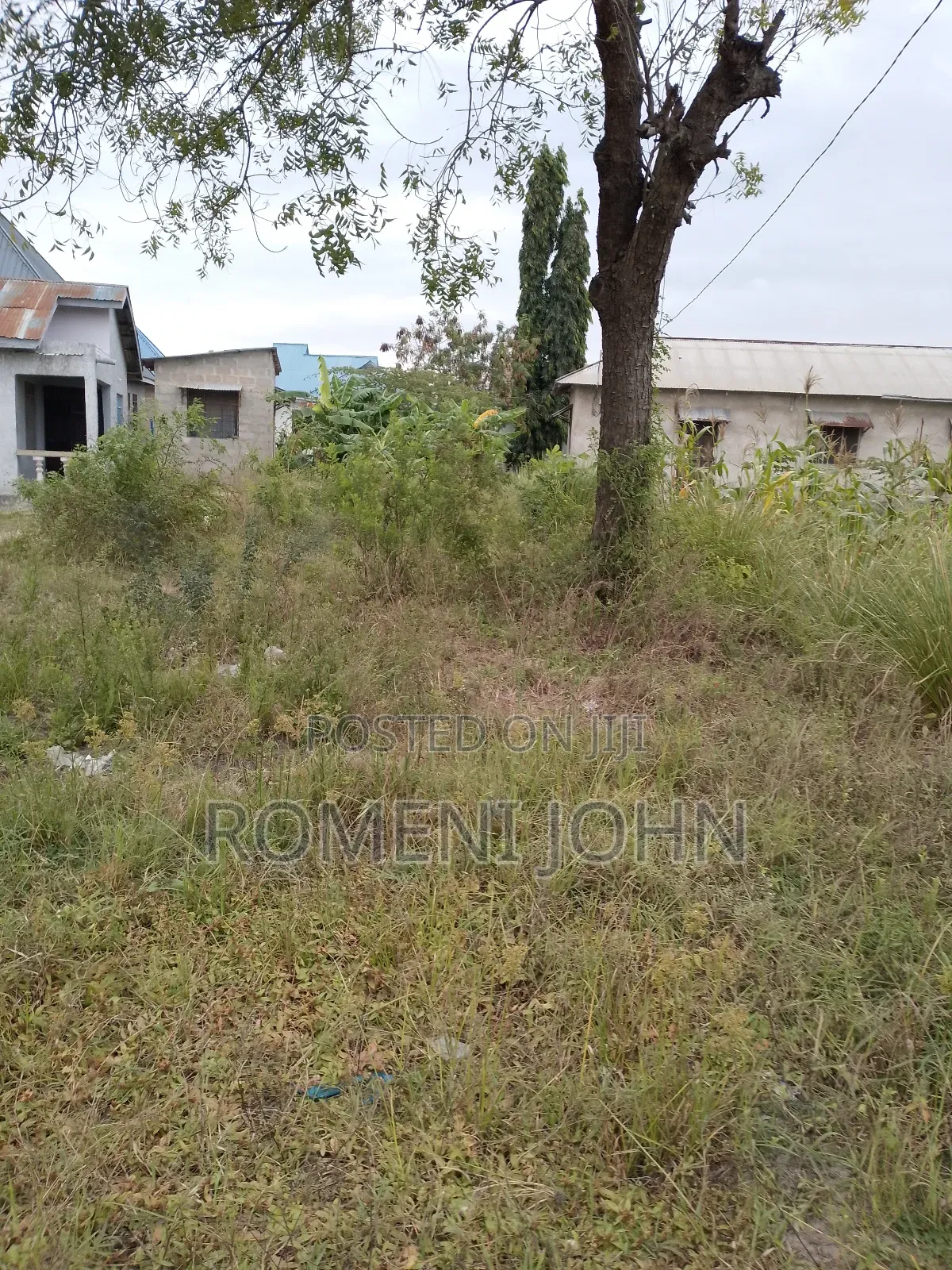 Kiwanja Sqmita 150 Kinauzwa Milioni 4 Majohe Chuo Rada. in Ilala