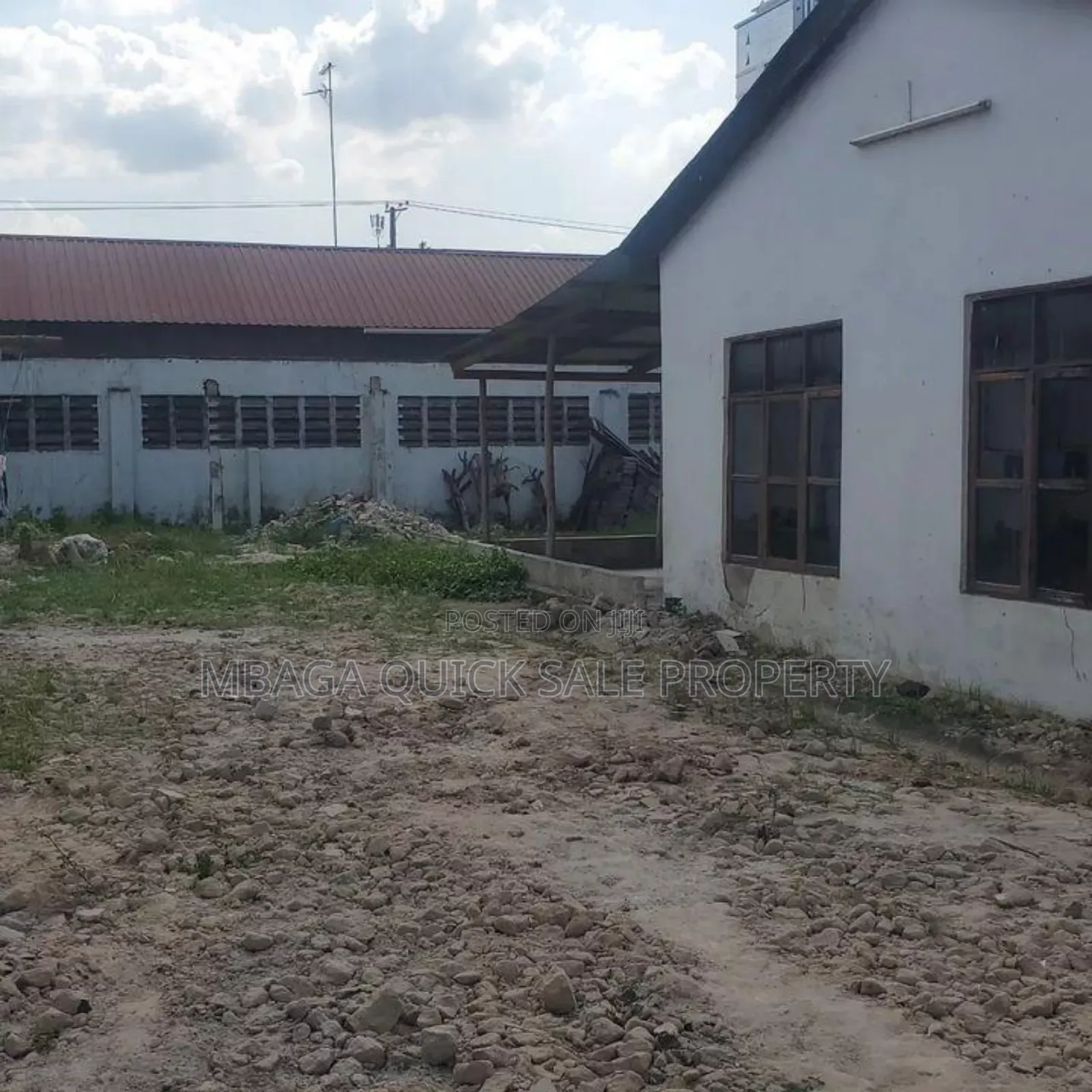 4bdrm House in Makumbusho, Sinza for sale in Sinza