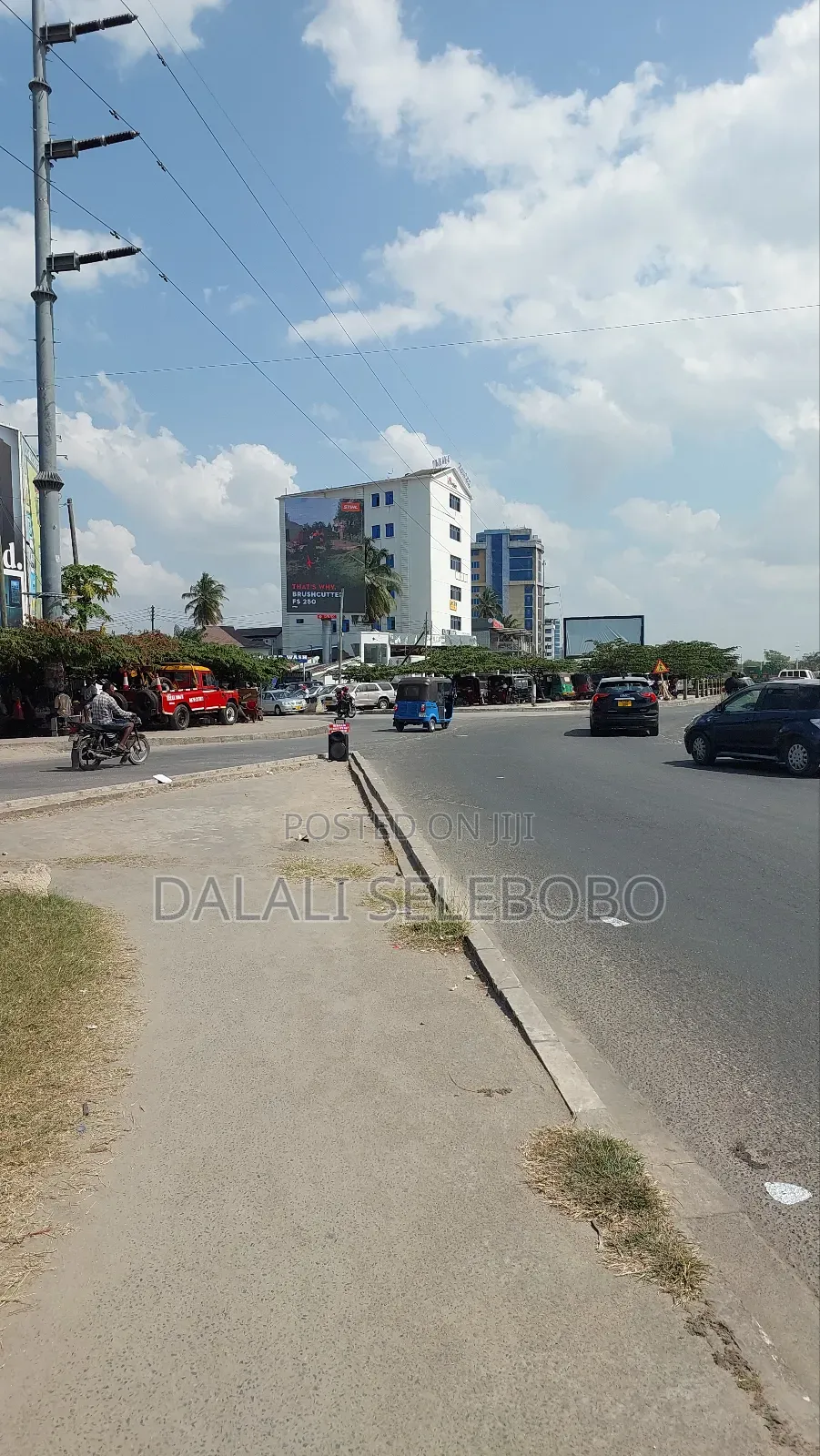 Office Space Flat Nzima Kubwa Sana in Kinondoni