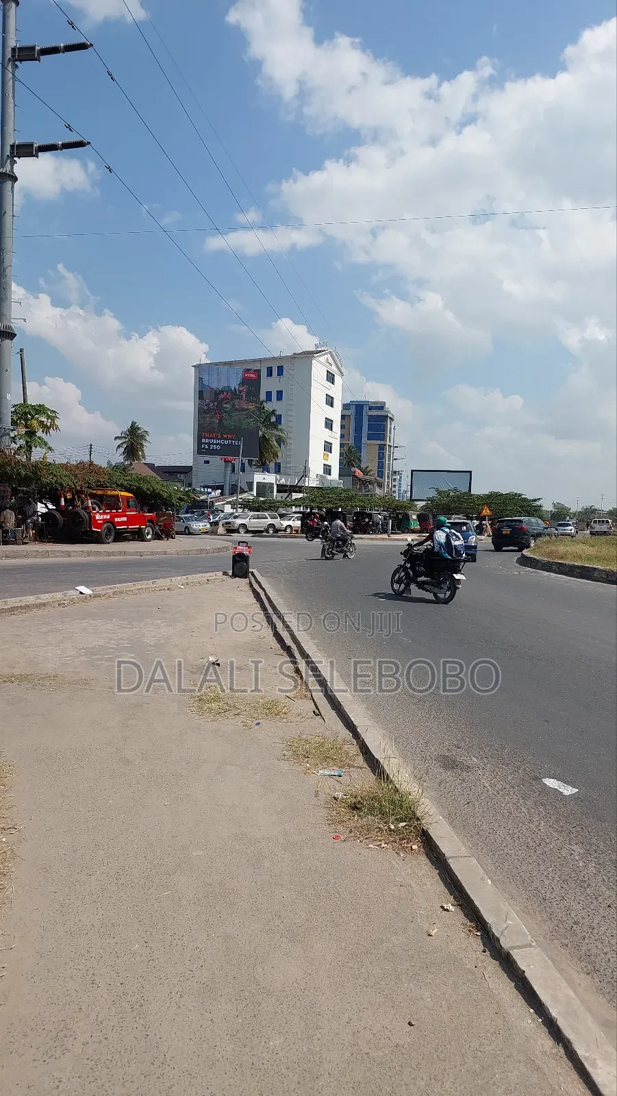 Office Space Flat Nzima Kubwa Sana in Kinondoni