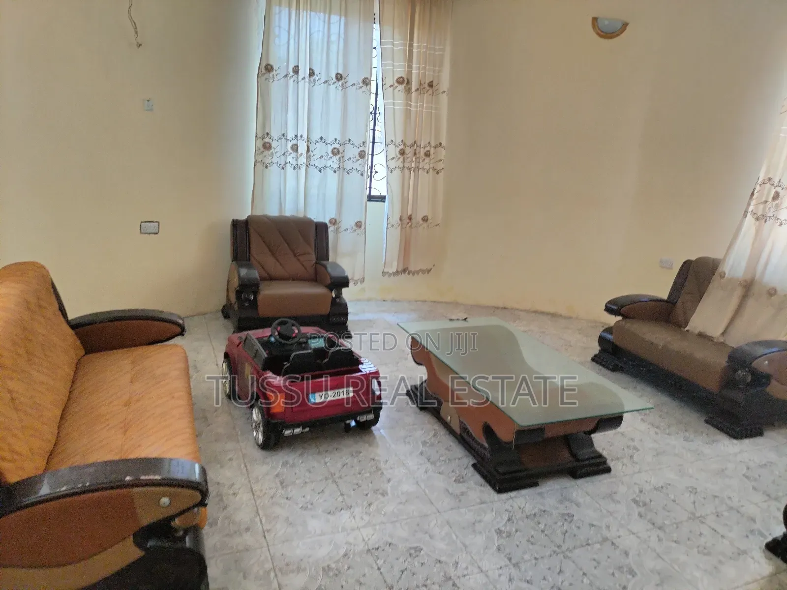 5bdrm House in Ununio Beach, Kinondoni for sale in Kinondoni