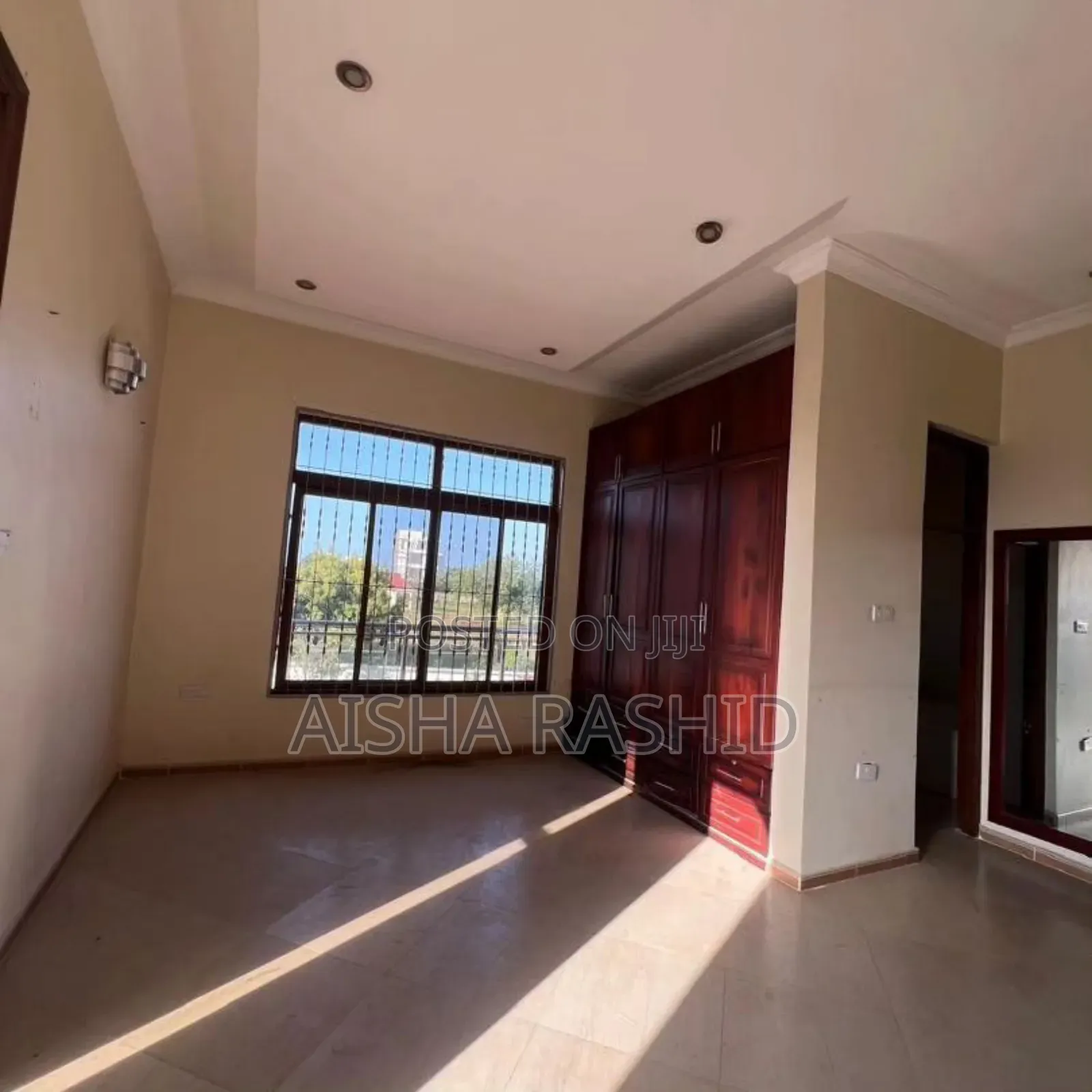 5bdrm House in Kinondoni for sale in Kinondoni